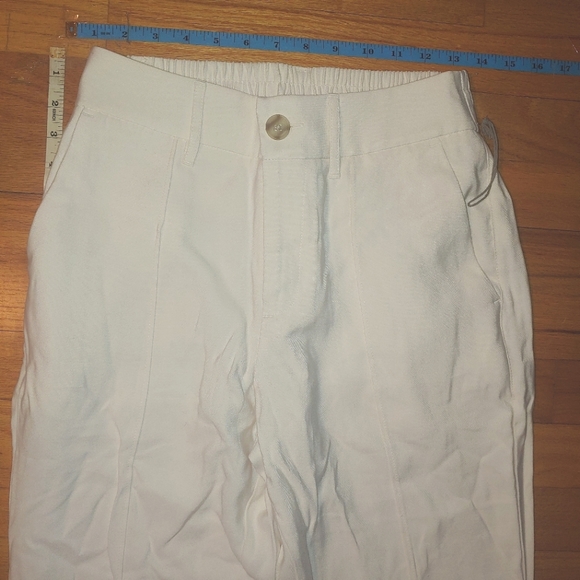 Cream High-Rise Slim Straight Leg Pintuck Ankle Pants A New Day Women's 2R - Picture 4 of 14